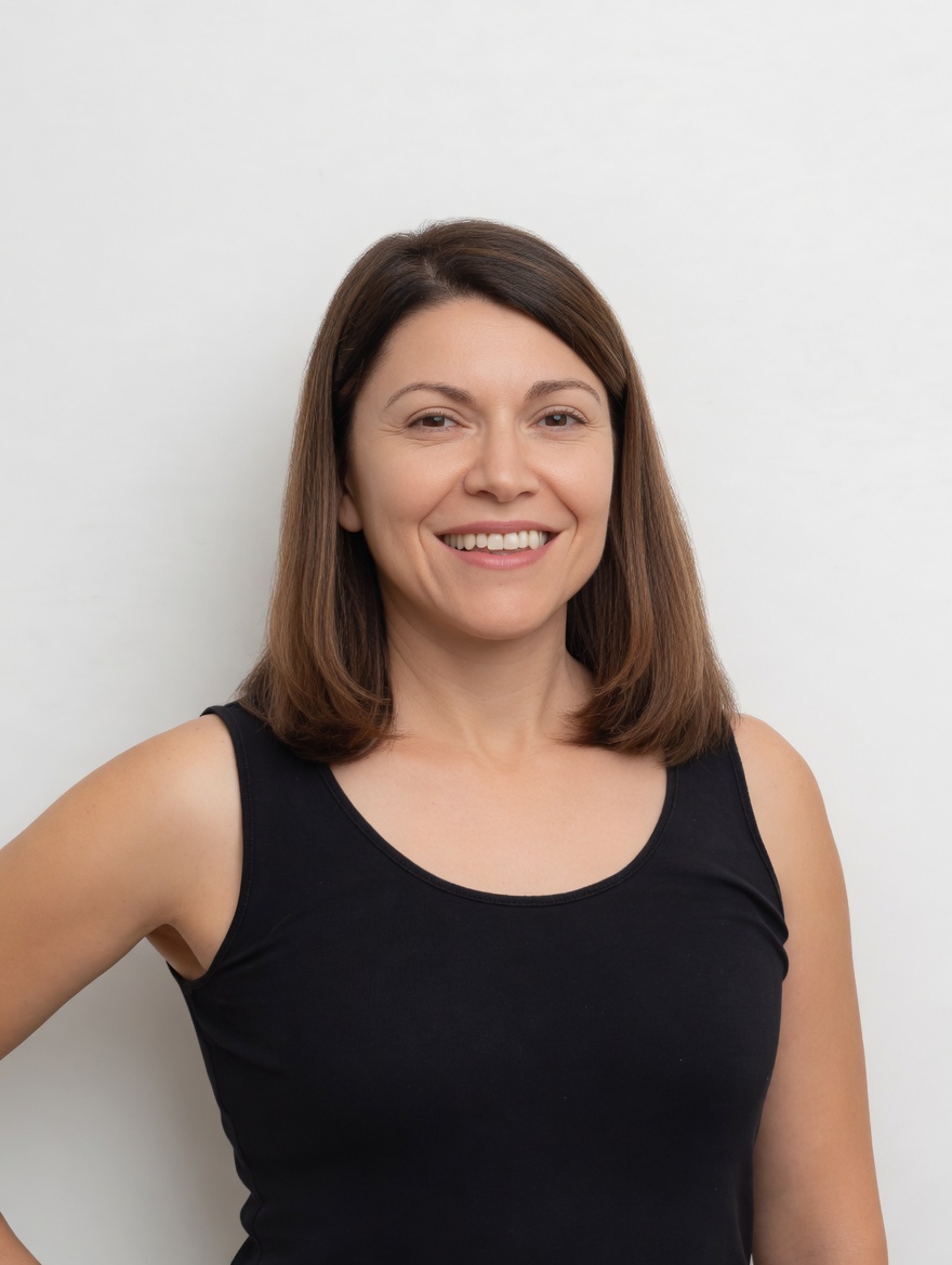 Aylin Ryan — Pilates Instructor